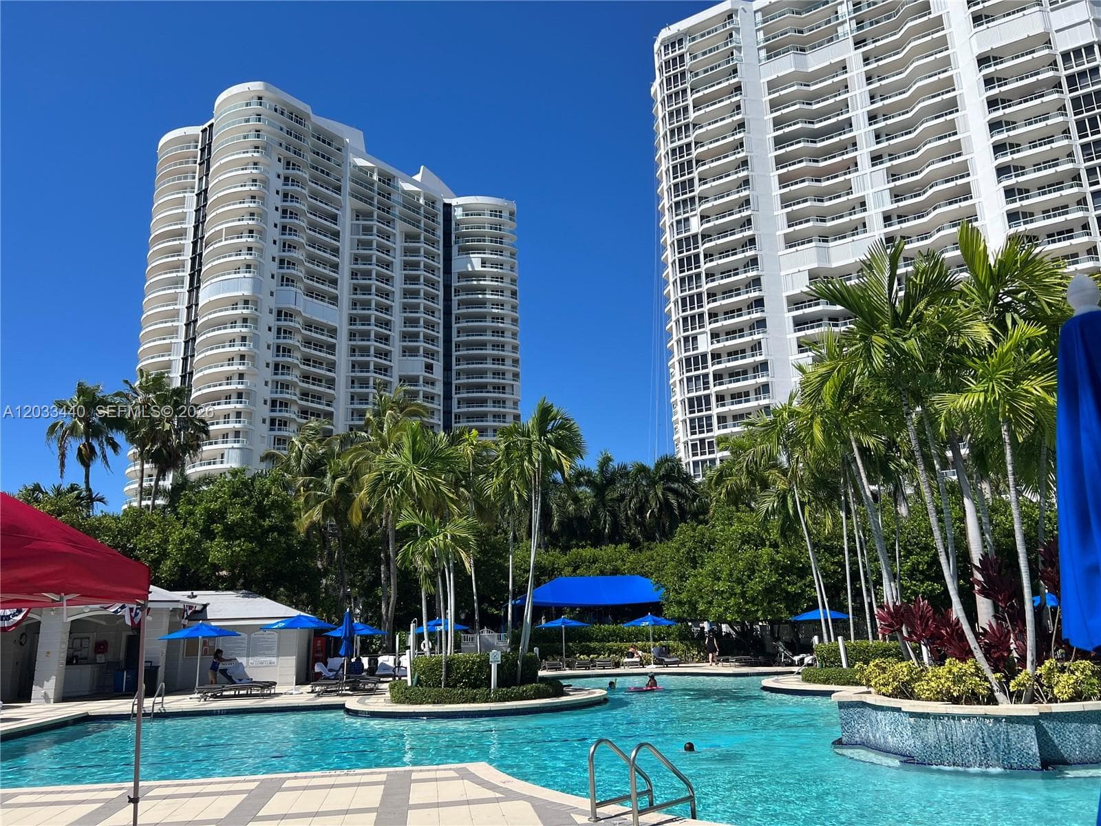 21050 Point Pl # 702, Aventura, FL 33180 photo 3