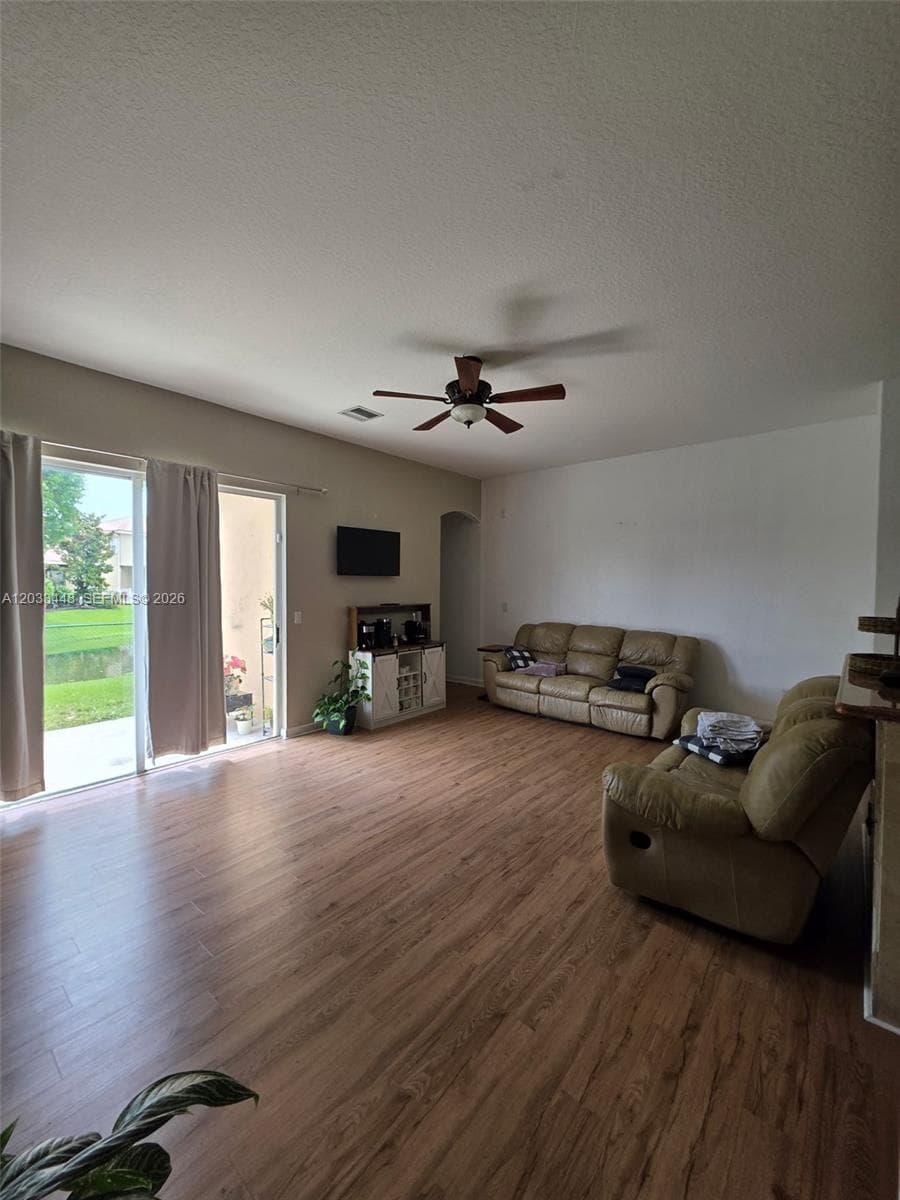 1361 SE 16th Ave, Homestead, FL 33035 photo 5