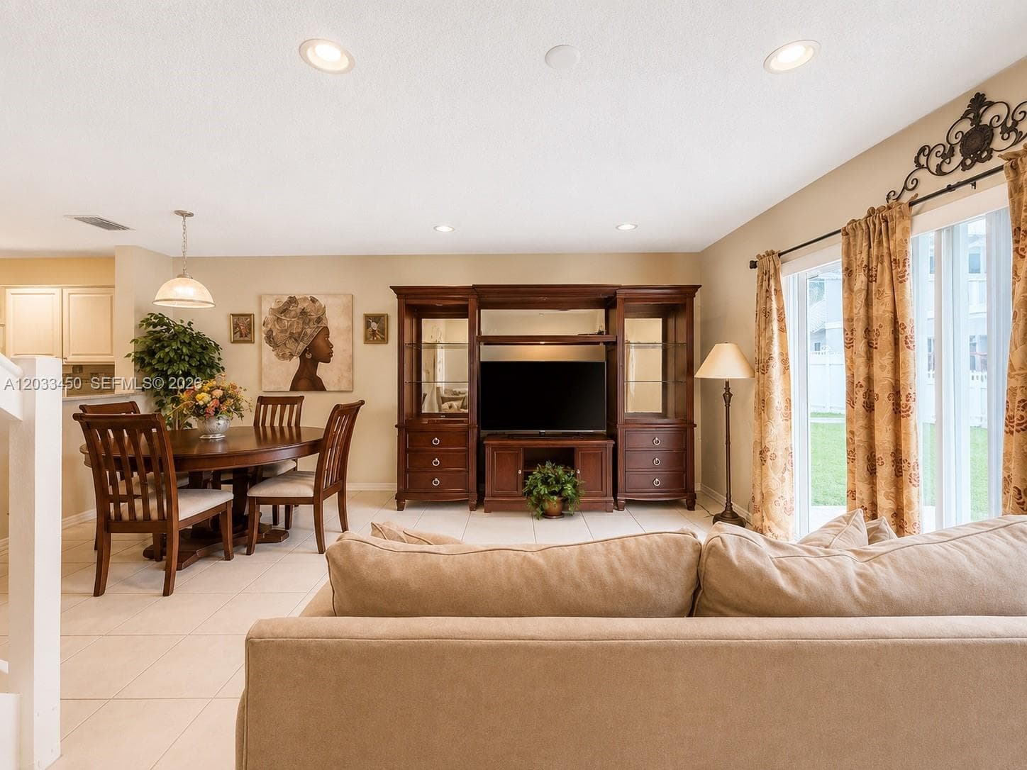 532 NW 208th Ter, Pembroke Pines, FL 33029 photo 4