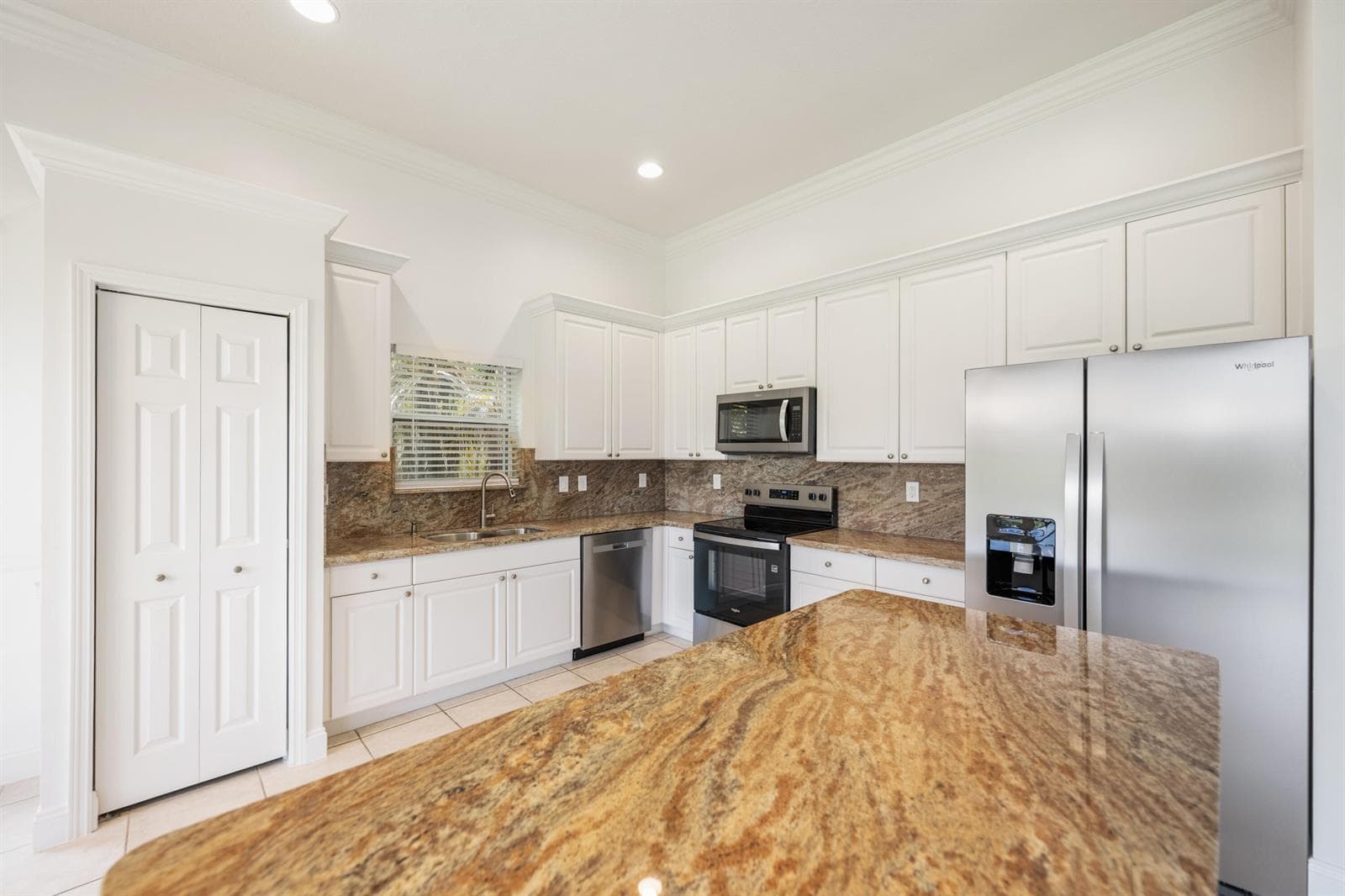 13850 Vía Vittoria, Delray Beach, FL 33446 photo 4