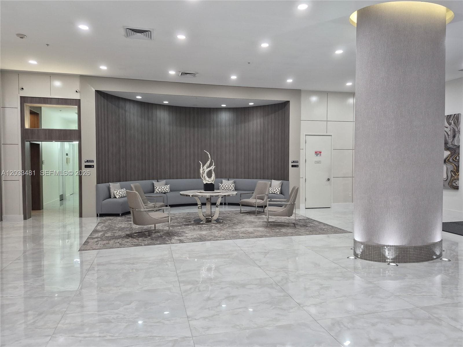 18800 NE 29th Ave # 718, Aventura, FL 33180 photo 2