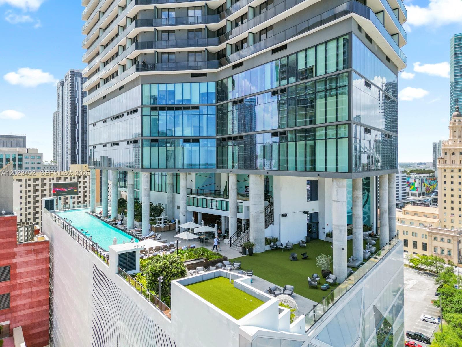 398 NE 5th St # 3318, Miami, FL 33132 photo 3