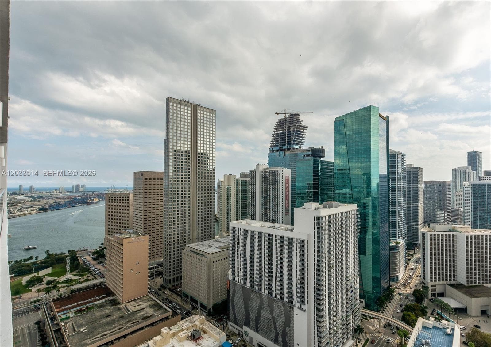 151 SE 1st St # 807, Miami, FL 33131 photo 5