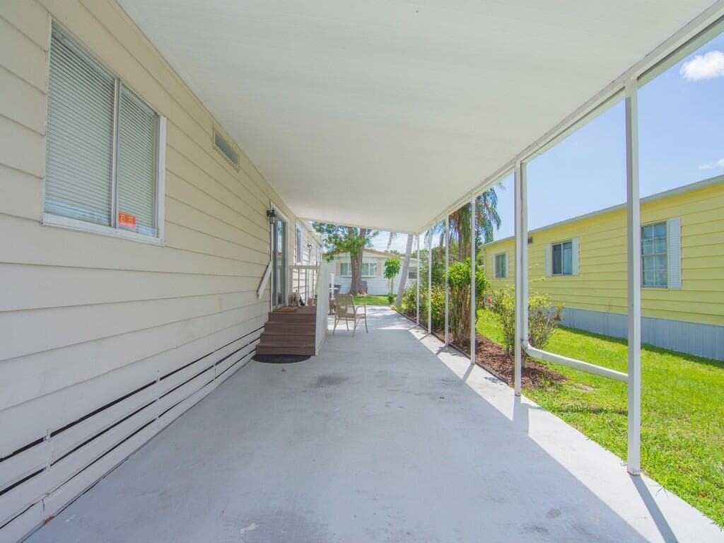 78 W Caribbean, Port St. Lucie, FL 34952 photo 4