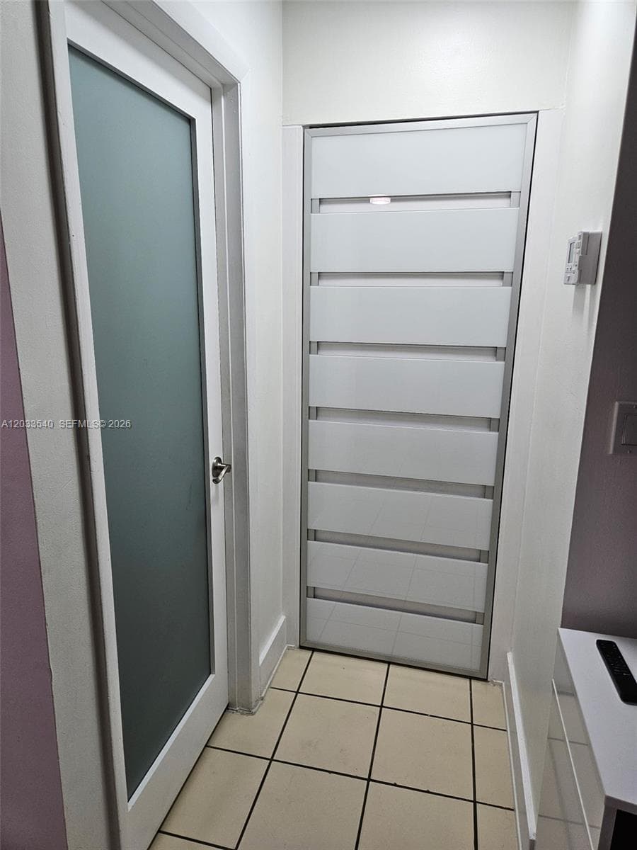 2348 W 56th St # 19, Hialeah, FL 33016 photo 5