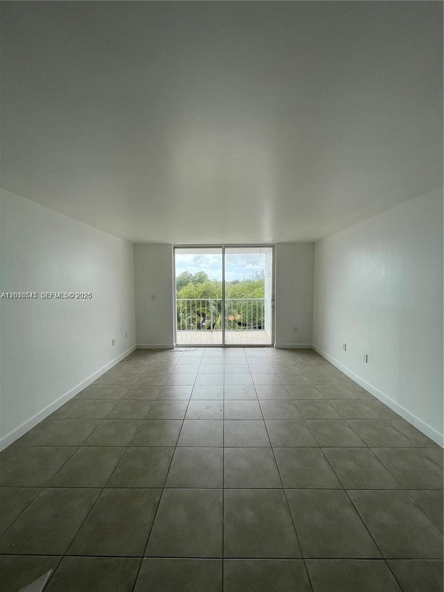 700 NE 63rd St # D606, Miami, FL 33138 photo 5