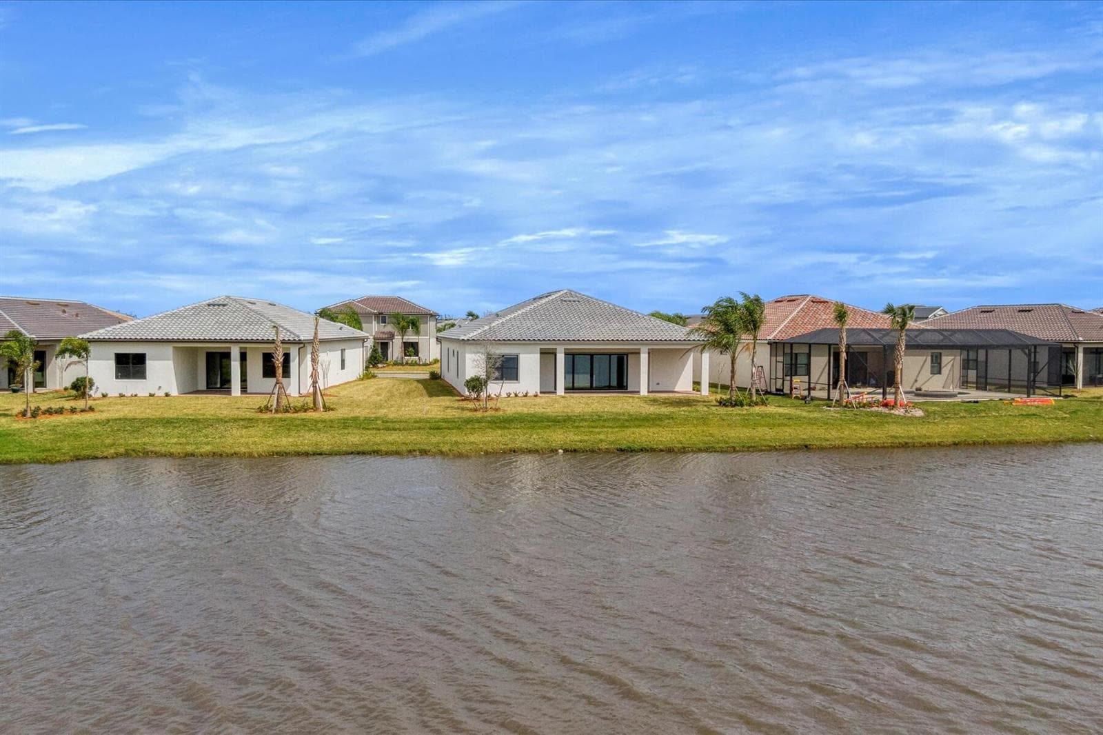 818 SE Courances Drive, Port St. Lucie, FL 34984 photo 5