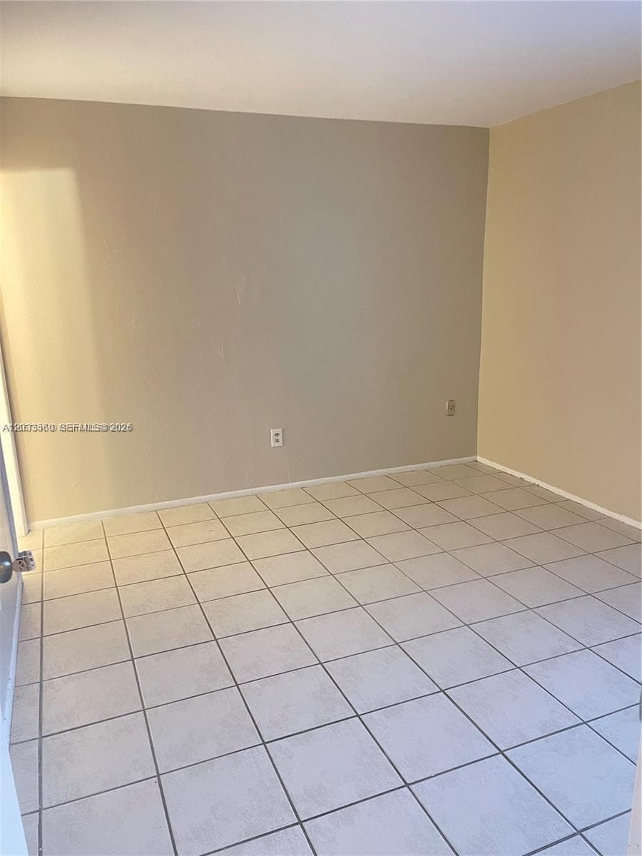 10383 N Kendall Dr # N5, Miami, FL 33176 photo 3