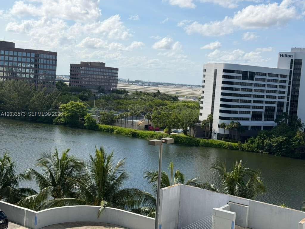 5091 NW 7th St # 906, Miami, FL 33126 photo 3