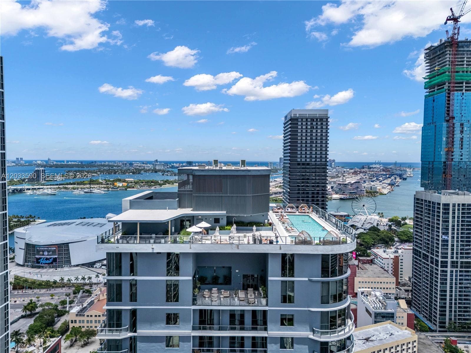 121 NE 5th St # 1400, Miami, FL 33132 photo 3