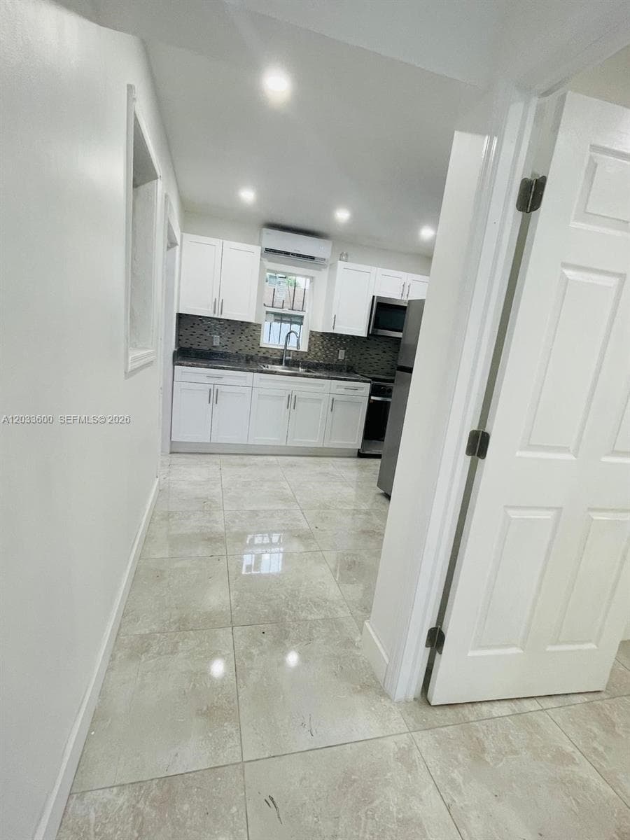 2437 NW 98th St, Miami, FL 33147 photo 3