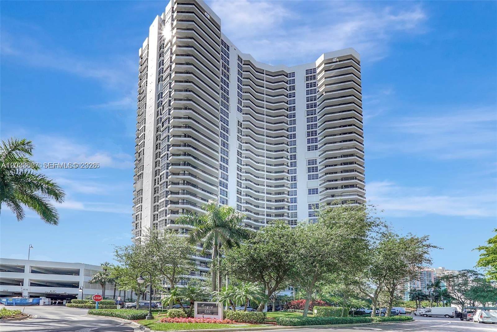 3530 Mystic Pointe Dr # 1907, Aventura, FL 33180 photo 2