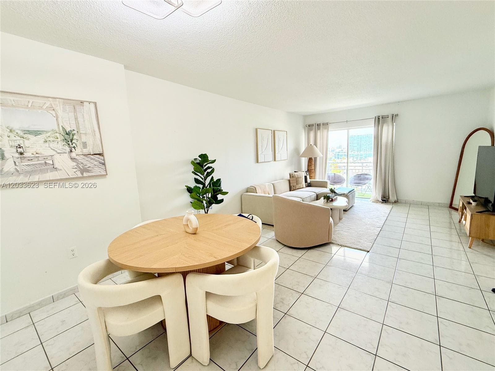 400 Kings Point Dr # 928, Sunny Isles Beach, FL 33160 photo 4