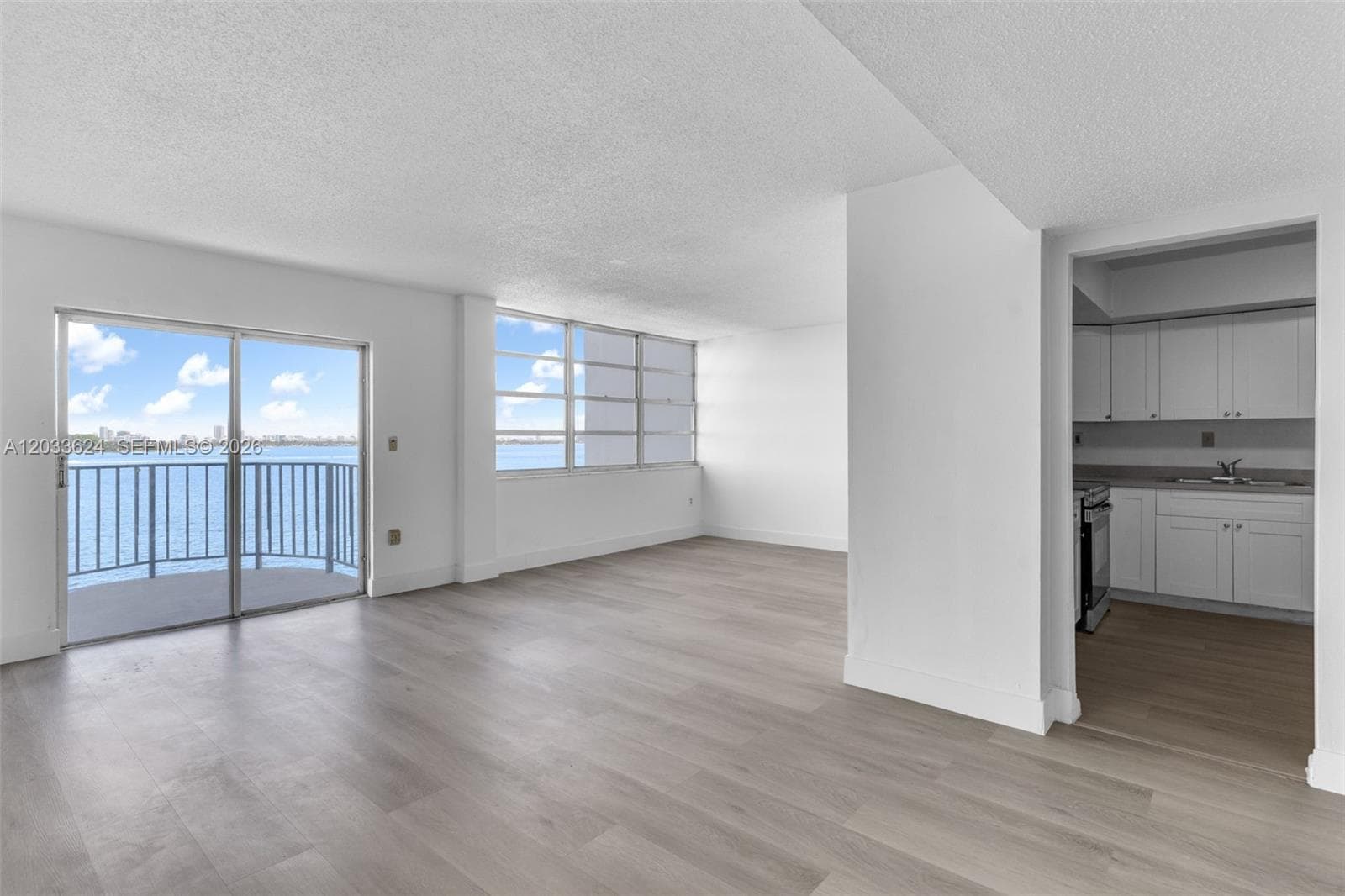 11930 N Bayshore Dr # 704, North Miami, FL 33181 photo 5