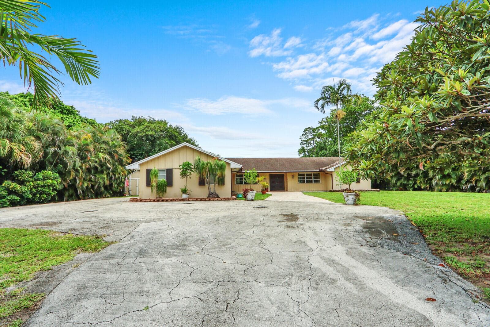 4529 Square Lake Drive, Palm Beach Gardens, FL 33418 photo 2