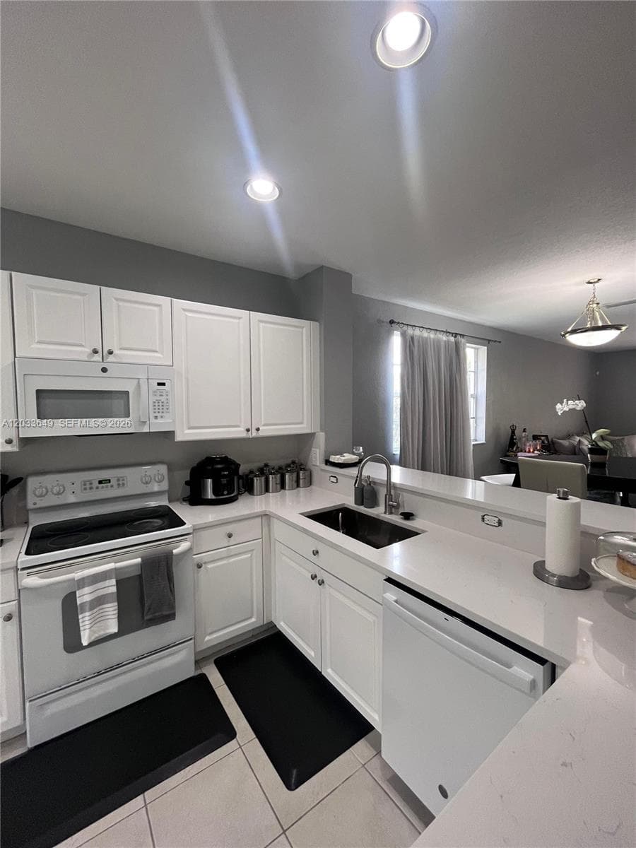 681 NW 42nd Ave, Plantation, FL 33317 photo 3