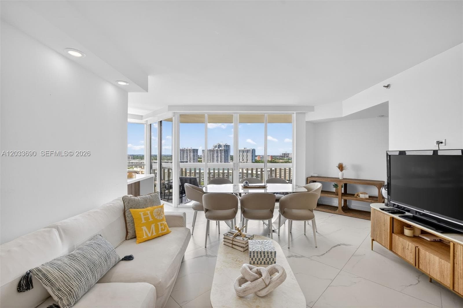 1000 Island Blvd # 1410, Aventura, FL 33160 photo 3