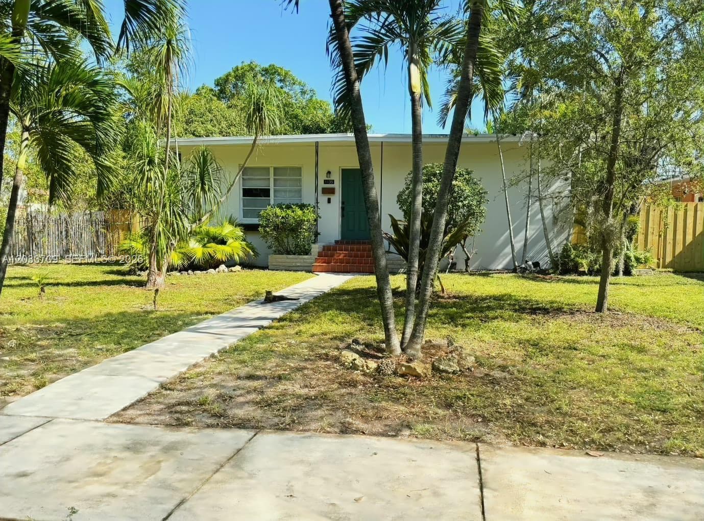 1135 NE 133 rd St, North Miami, FL 33161 photo 3
