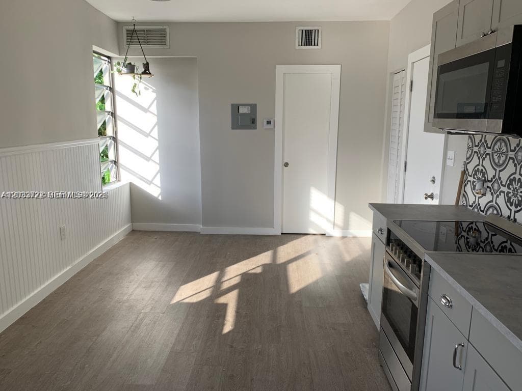2932 NW 16th Ave # 3A, Miami, FL 33142 photo 3