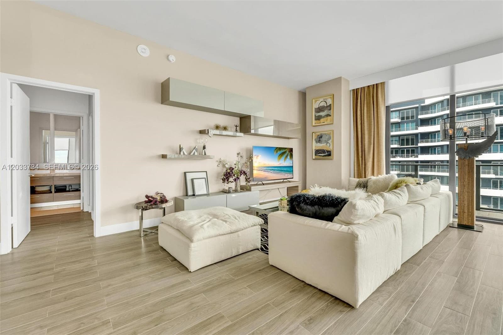 1300 S Miami Ave # PH5110, Miami, FL 33130 photo 3