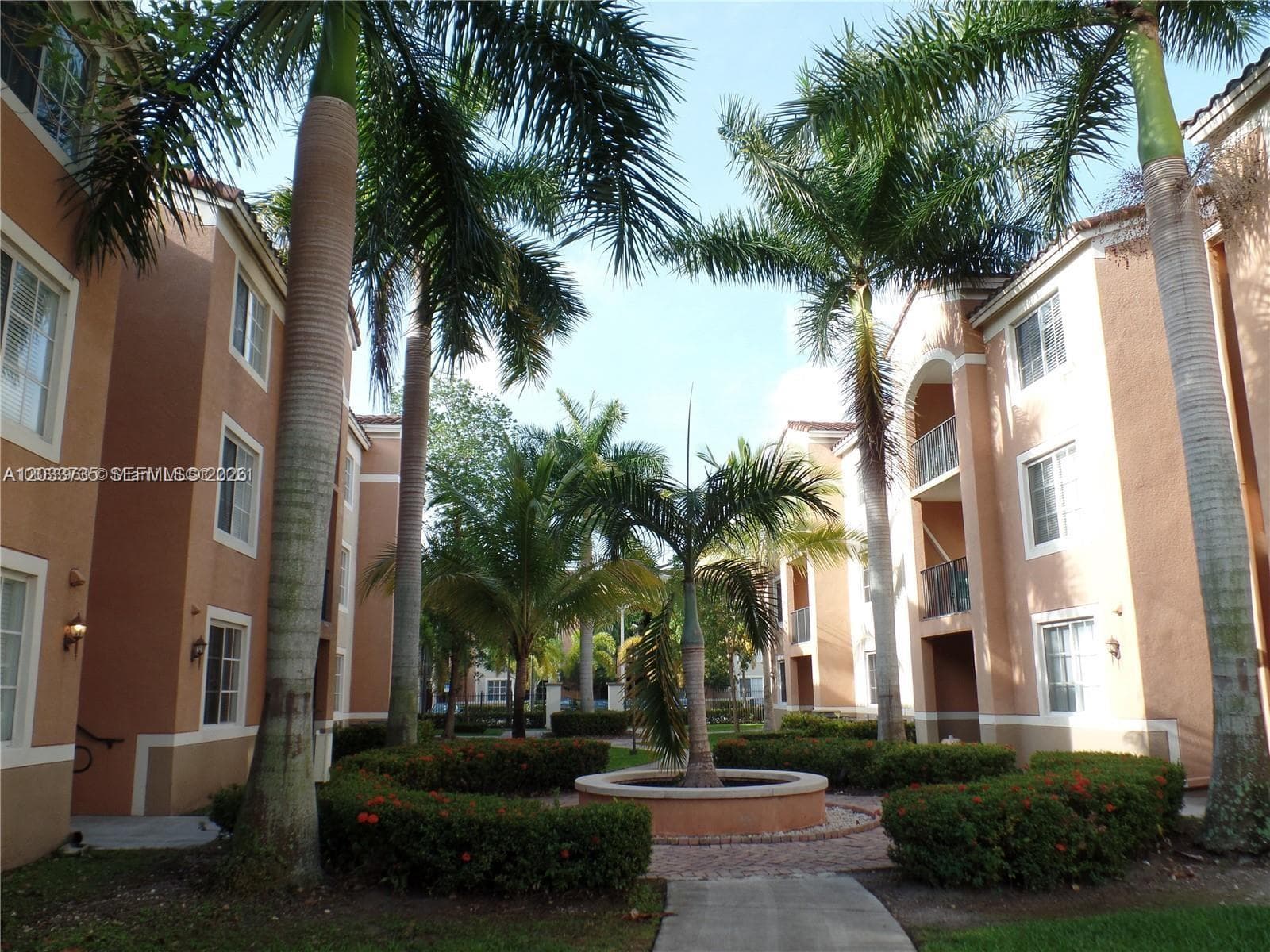 6801 SW 44th St # 203, Miami, FL 33155 photo 3