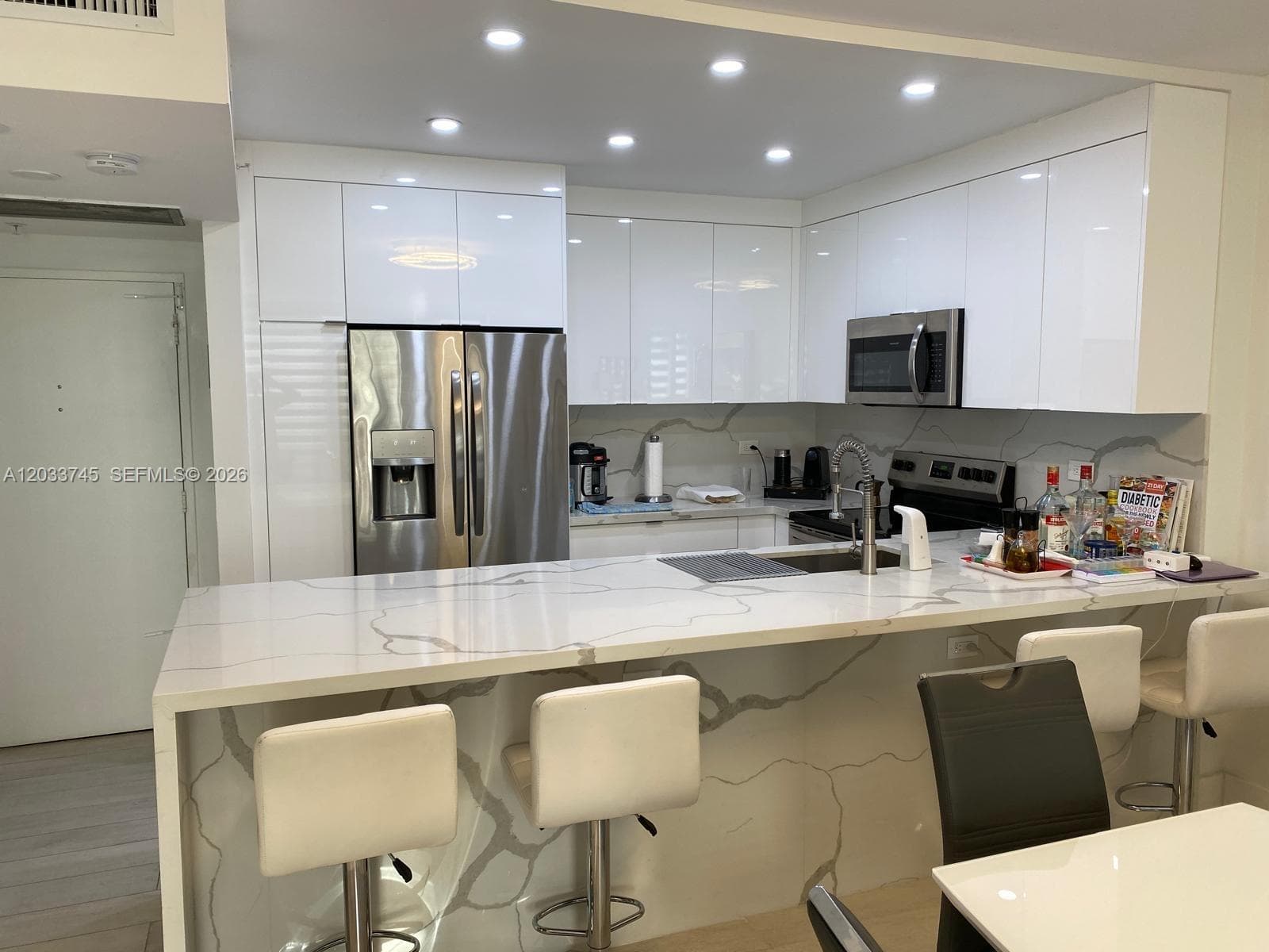 5601 Collins Ave # 622, Miami Beach, FL 33140 photo 3