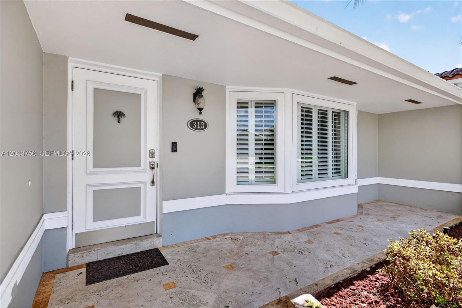 313 SE 6th St, Dania Beach, FL 33004 photo 2