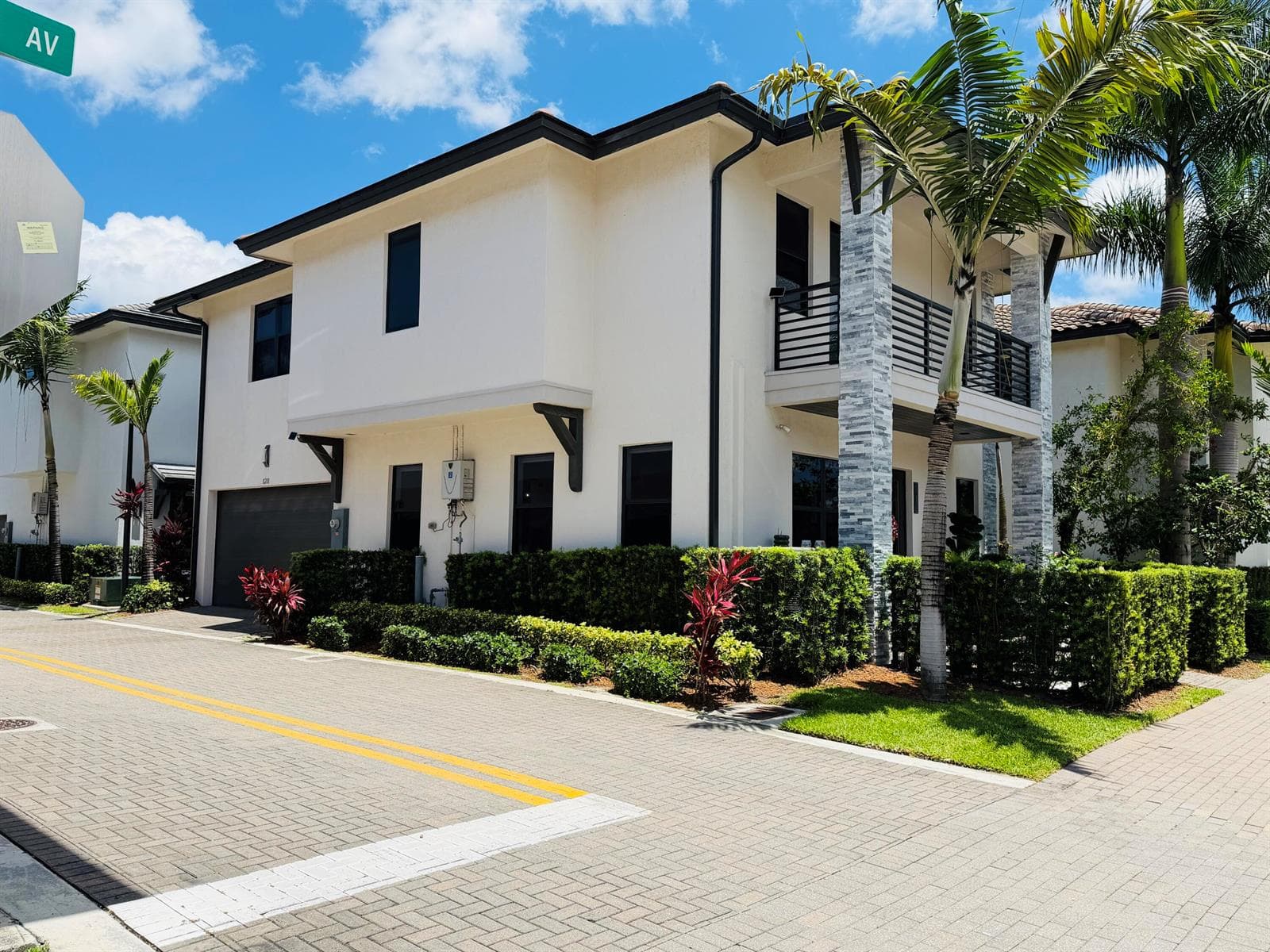 8288 NW 44th Terrace, Doral, FL 33166 photo 4