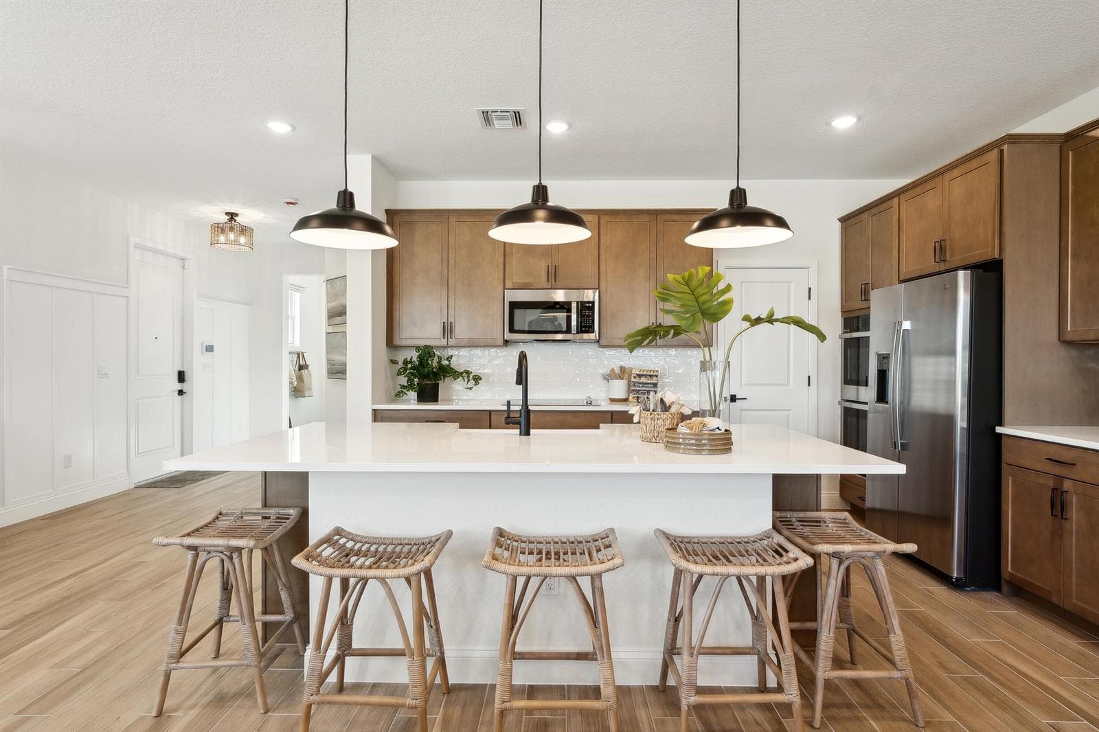 200 SE Birch Terrace, Stuart, FL 34997 photo 4