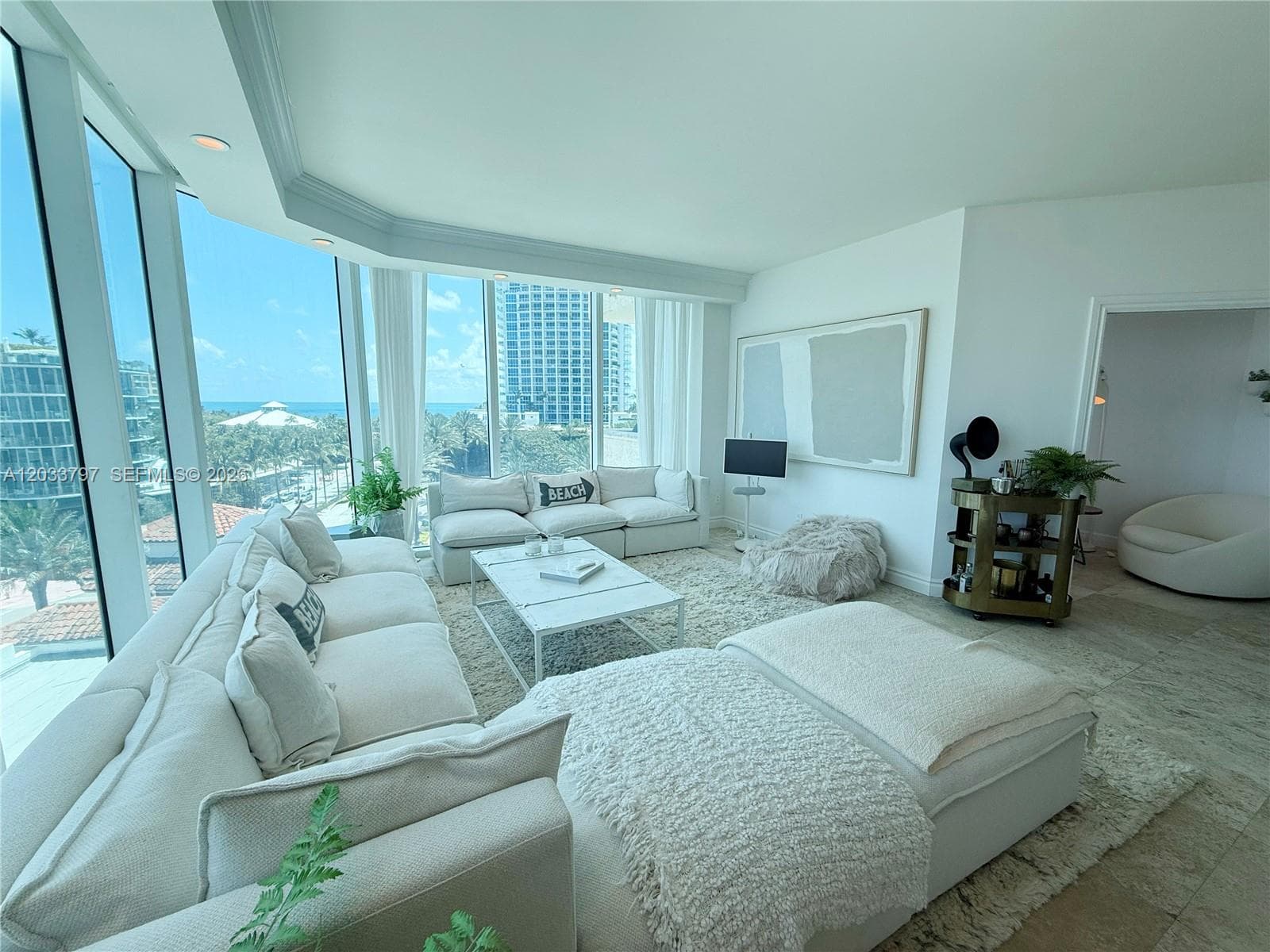 300 S Pointe Dr # 705, Miami Beach, FL 33139 photo 5
