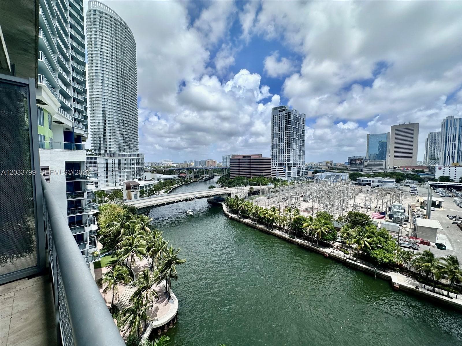 690 SW 1st Ct # 1213, Miami, FL 33130 photo 2