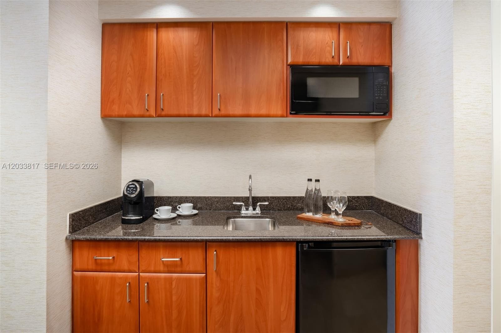 18001 Collins Ave # 1711, Sunny Isles Beach, FL 33160 photo 2
