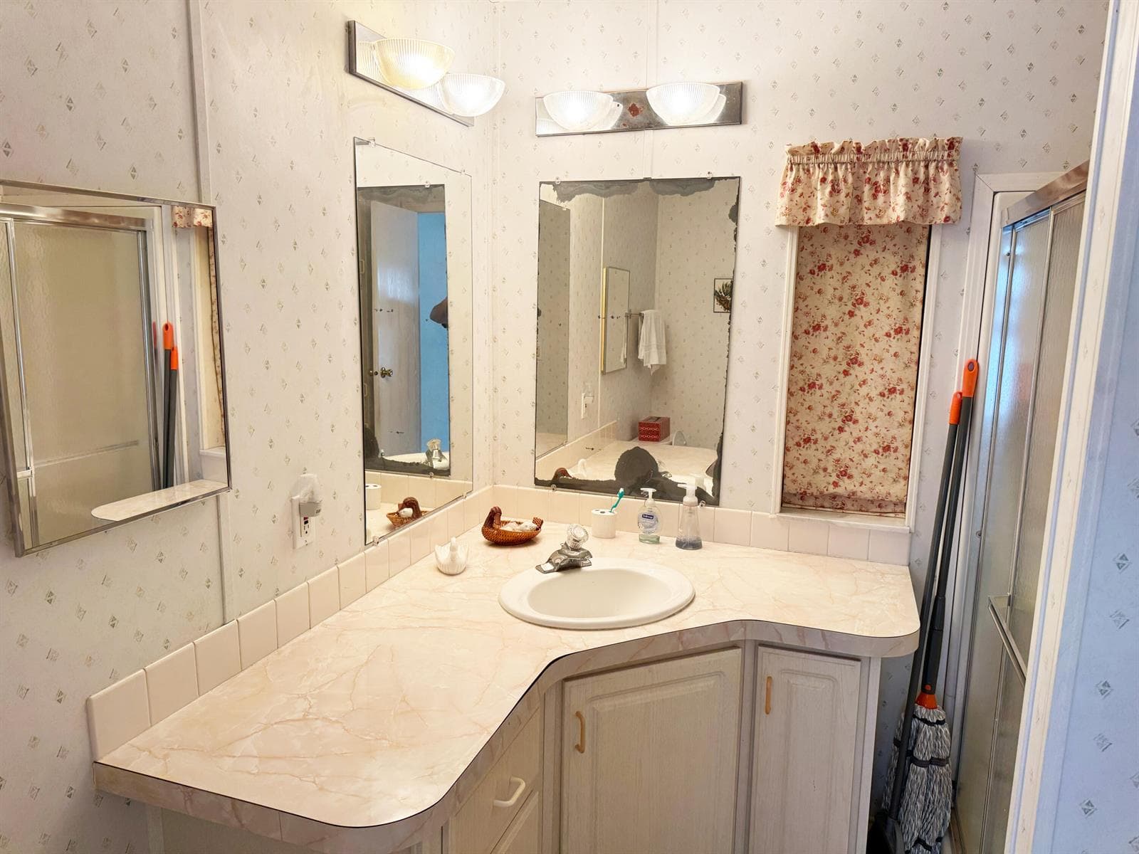 14 Bamboo Drive # Cd, Briny Breezes, FL 33435 photo 5