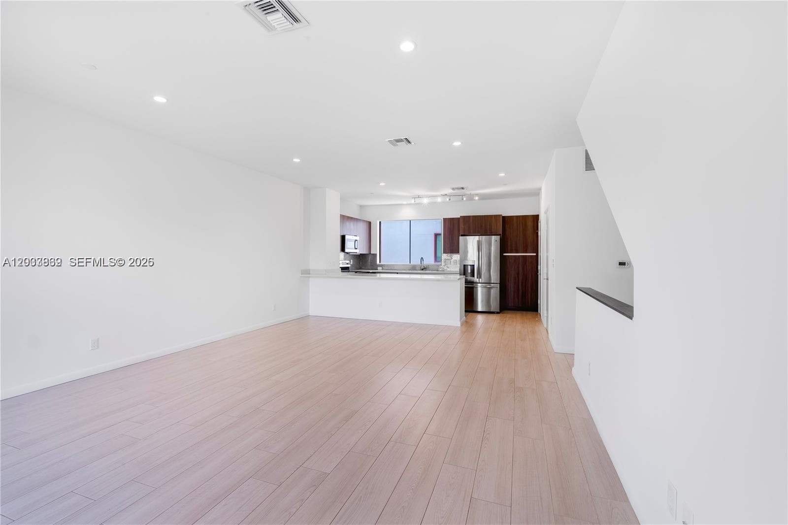 113 NE 6 # 4621, Fort Lauderdale, FL 33304 photo 5