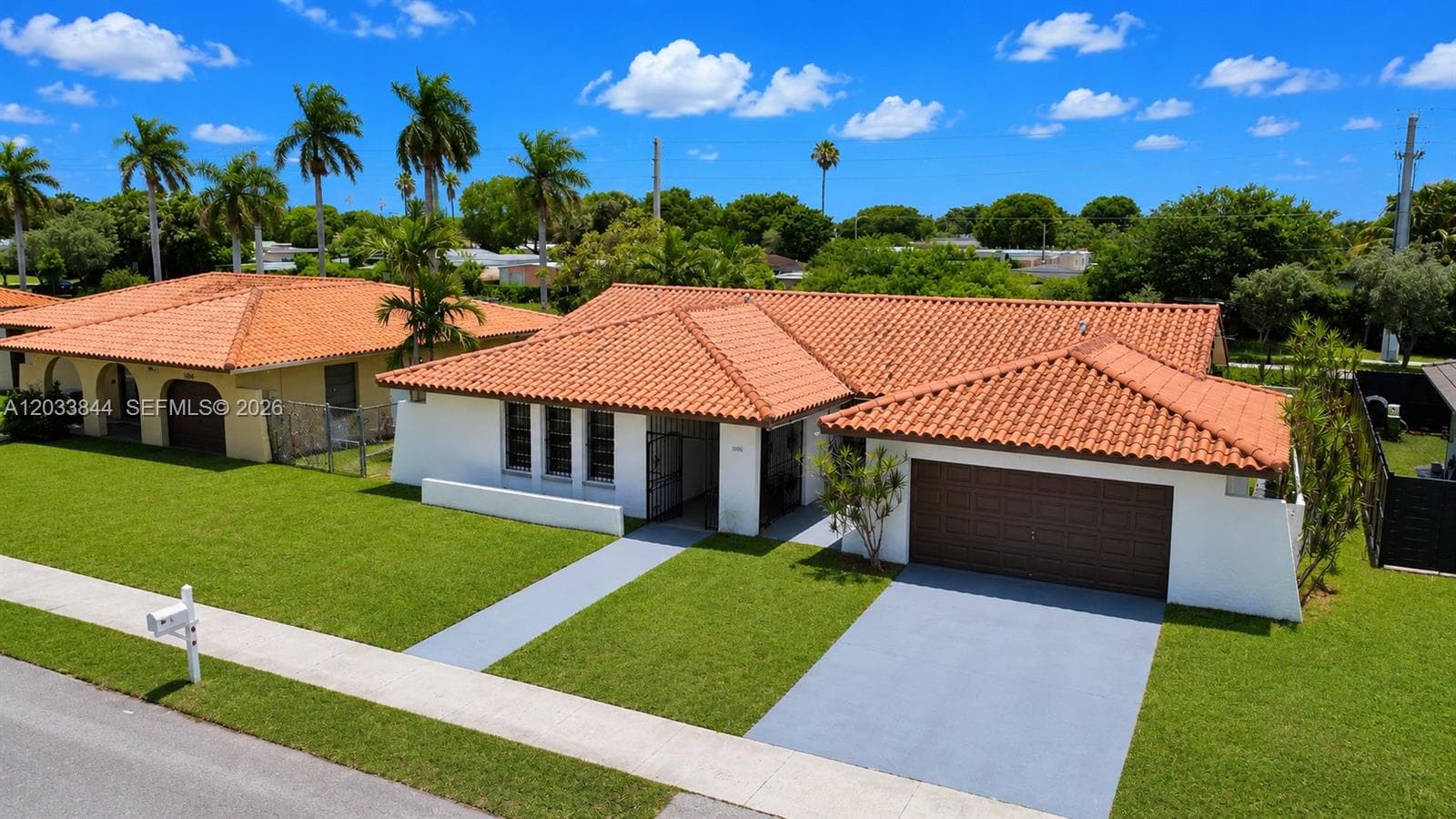 1330 SW 126th Pl, Miami, FL 33184 photo 2