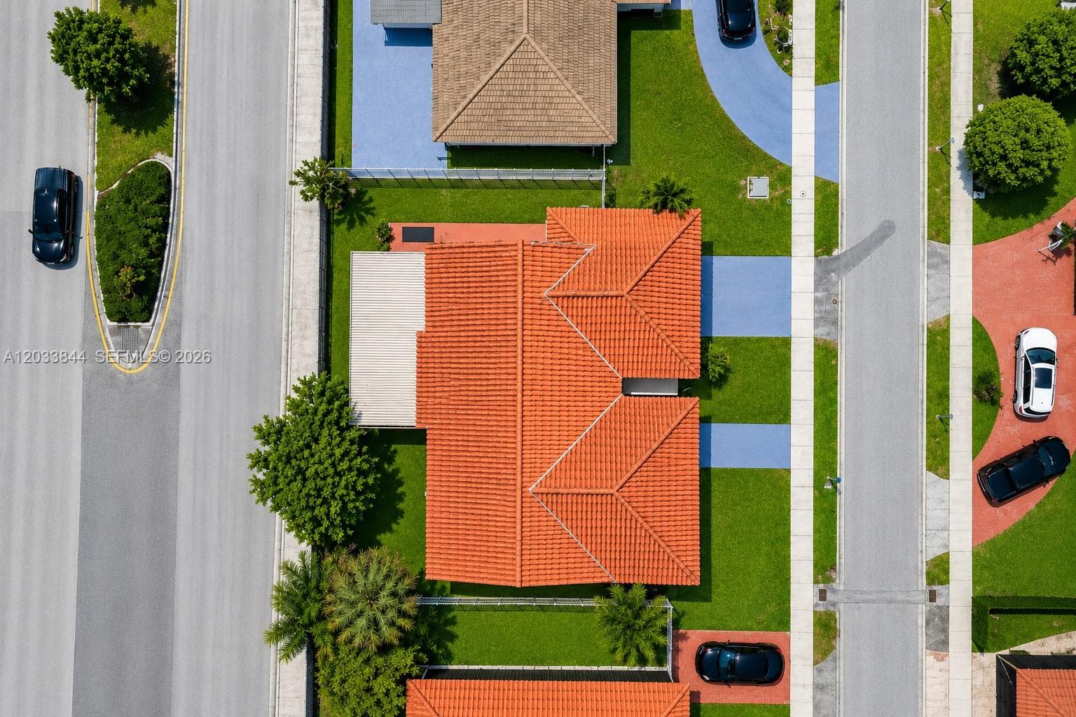 1330 SW 126th Pl, Miami, FL 33184 photo 4