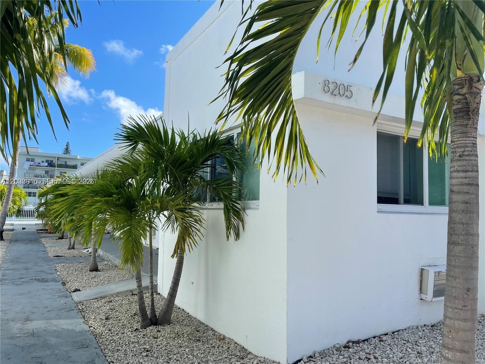 8205 Crespi Blvd # 3, Miami Beach, FL 33141 photo 2