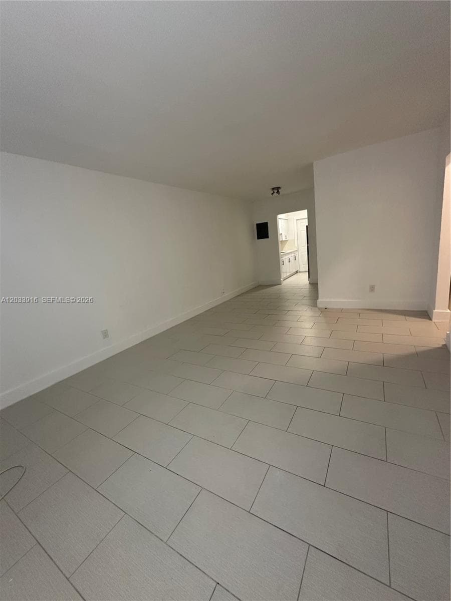 8205 Crespi Blvd # 3, Miami Beach, FL 33141 photo 3