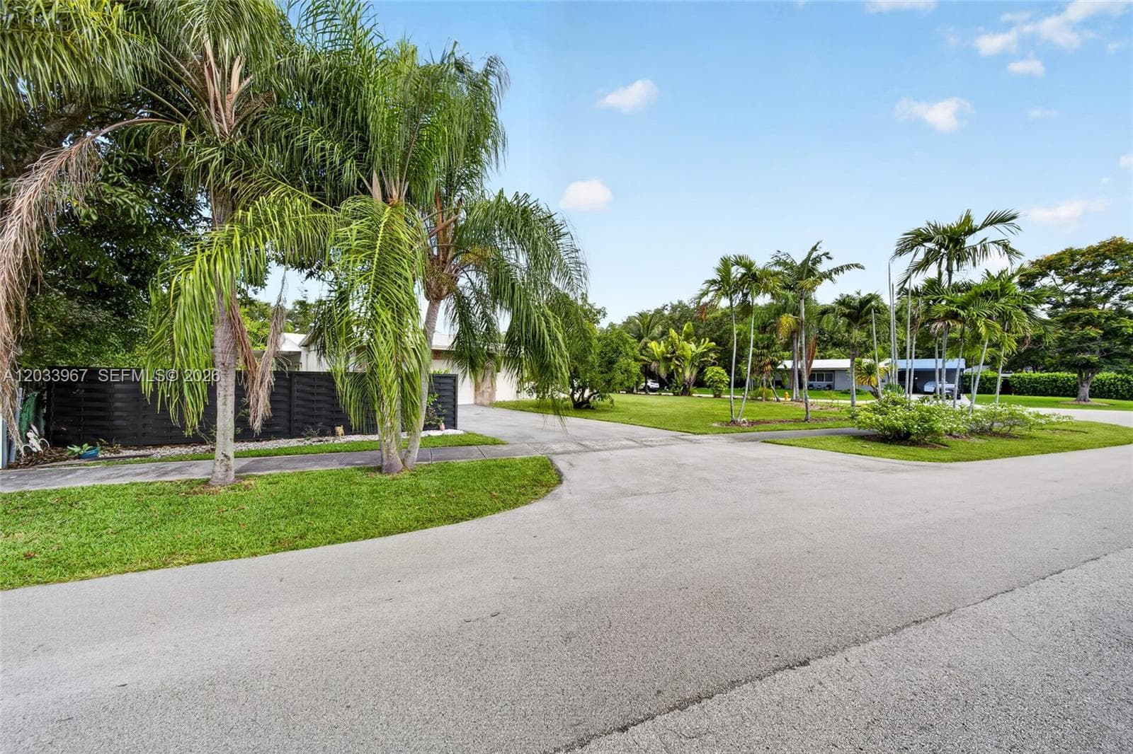 8250 SW 118th Ter, Miami, FL 33156 photo 4