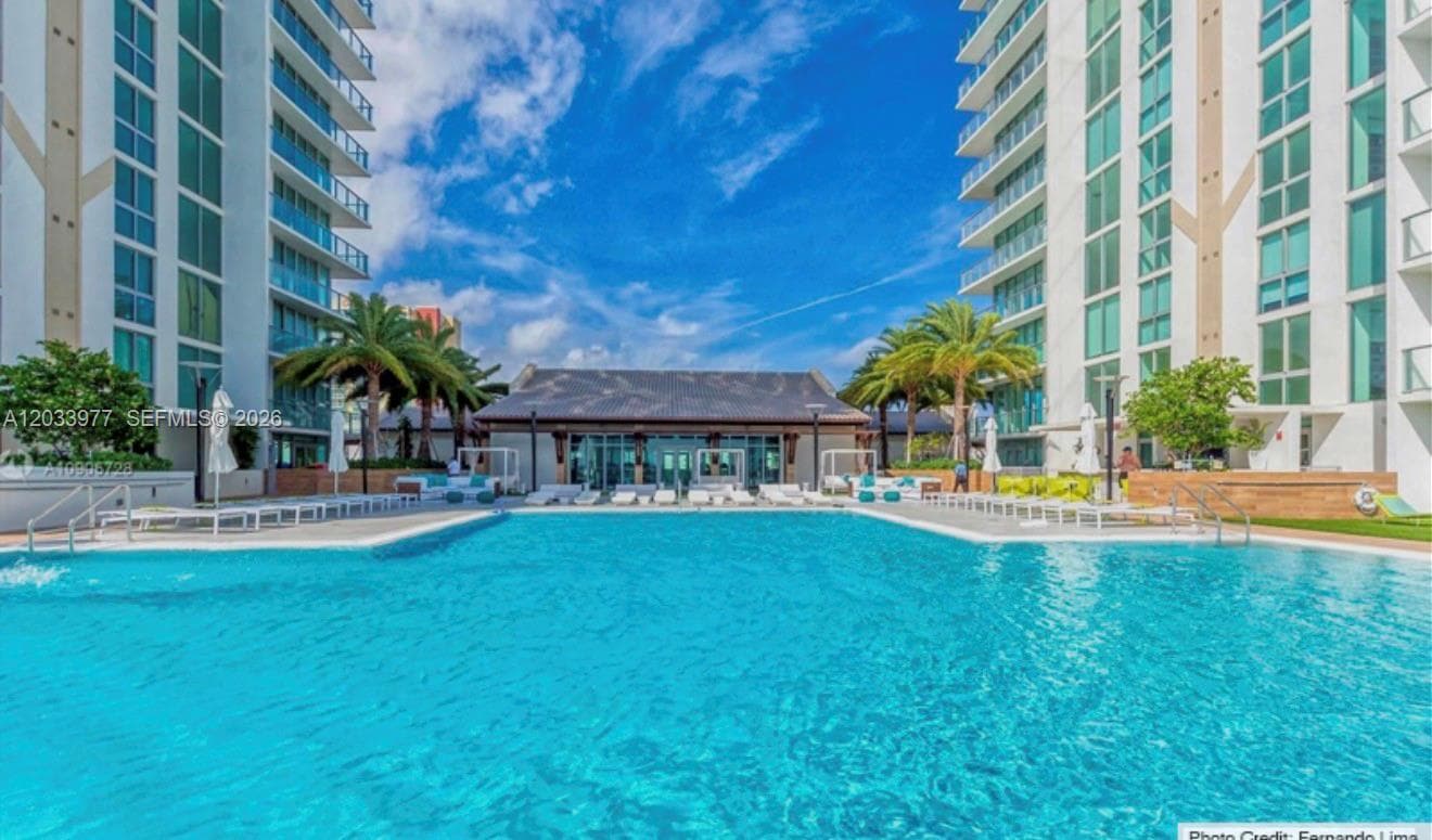 330 Sunny Isles Blvd # 5-2002, Sunny Isles Beach, FL 33160 photo 3
