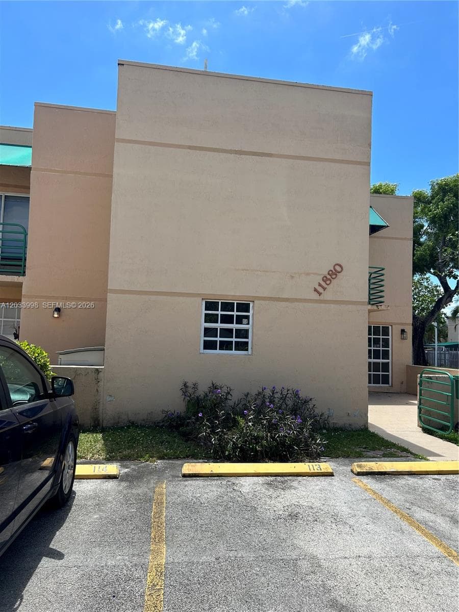 11880 SW 19th Ter # 113, Miami, FL 33175 photo 3