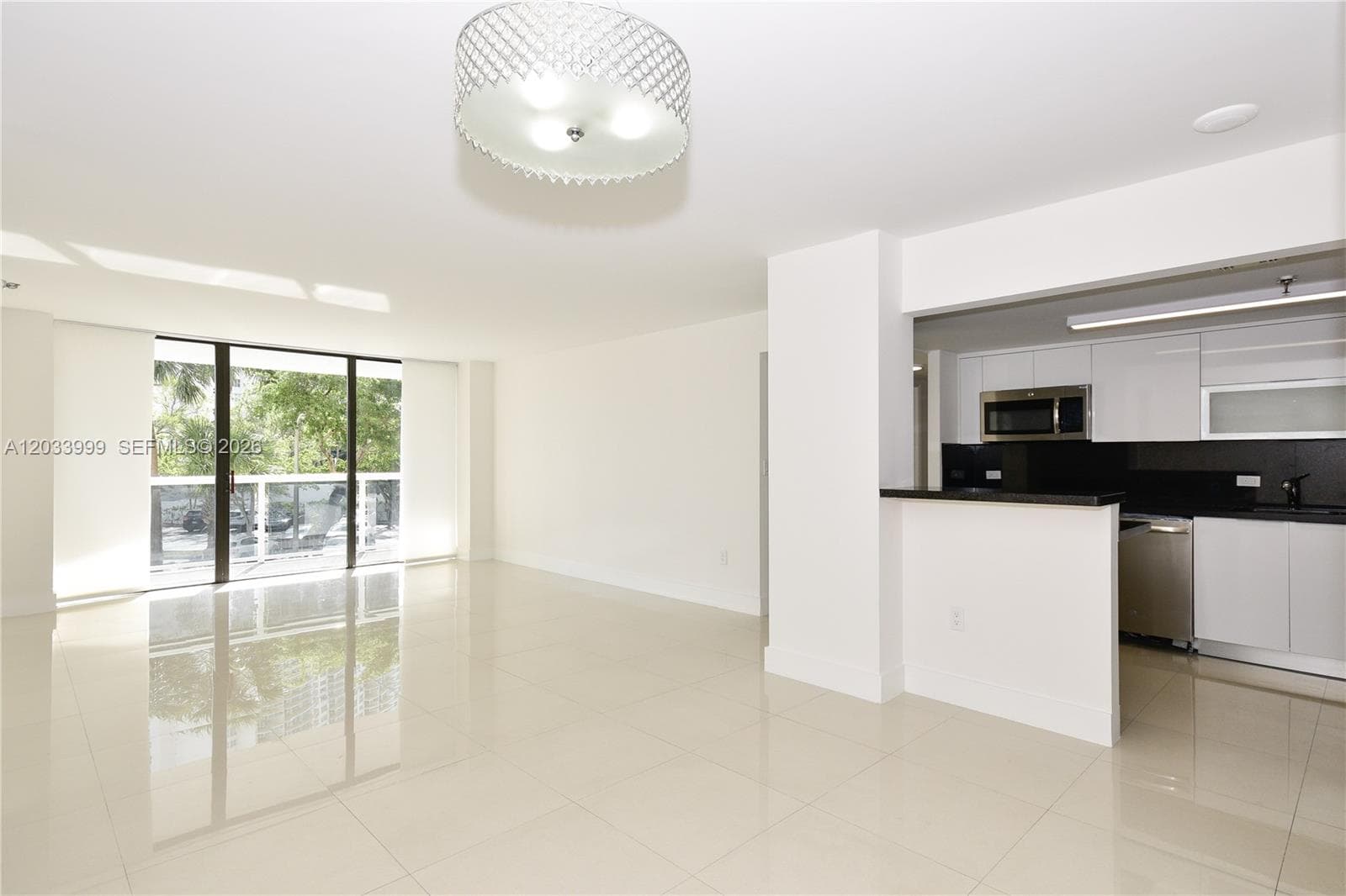20505 E Country Club Dr # 237, Aventura, FL 33180 photo 2