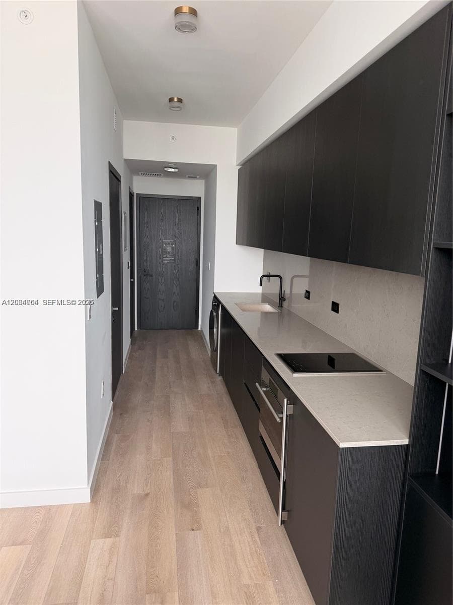 20 NE 11th St # 3703A, Miami, FL 33132 photo 4