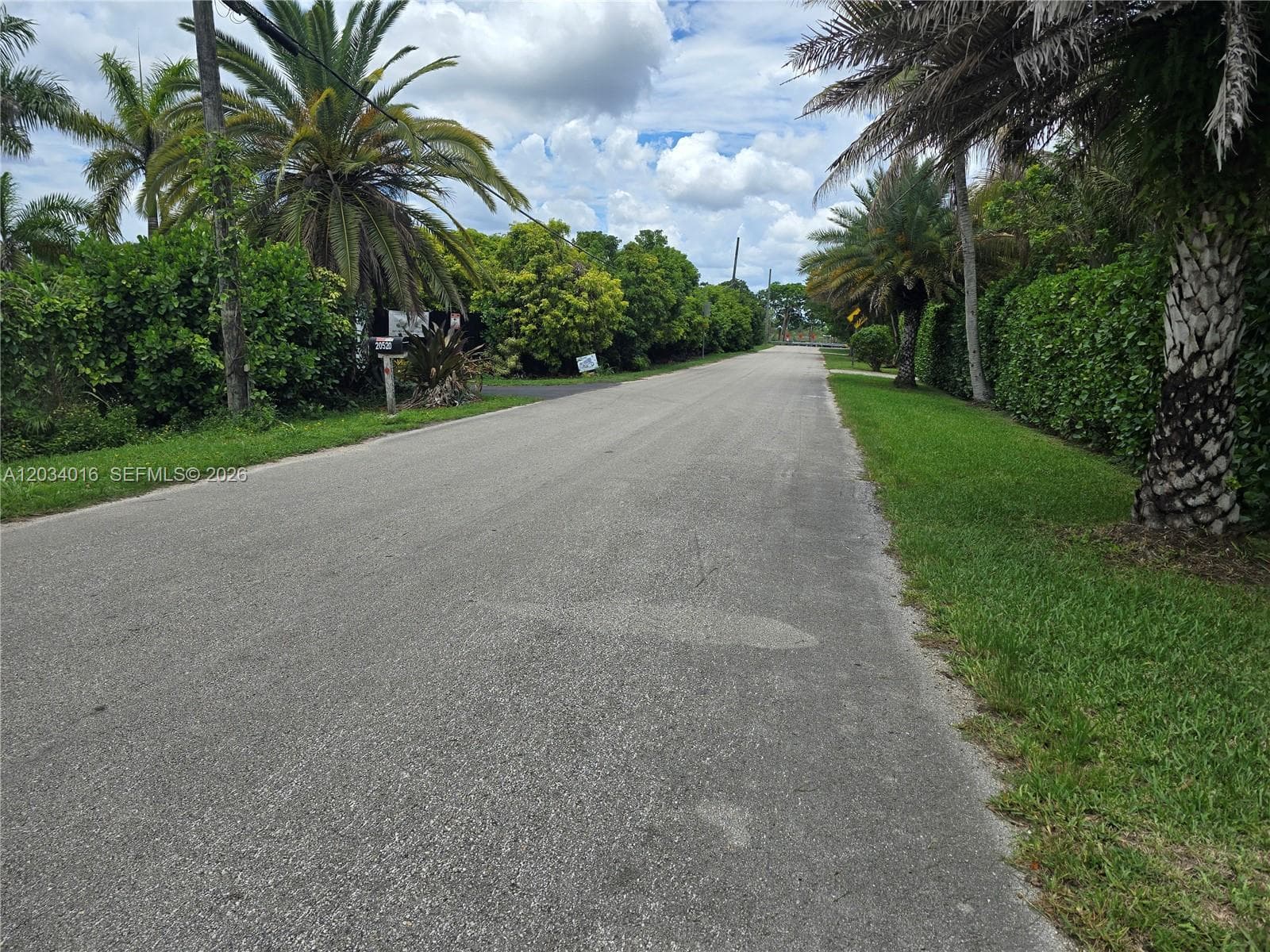 20595 SW 190th St, Miami, FL 33187 photo 5