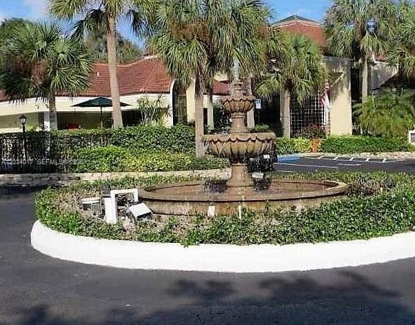 1715 Village Blvd # 107, West Palm Beach, FL 33409 photo 2