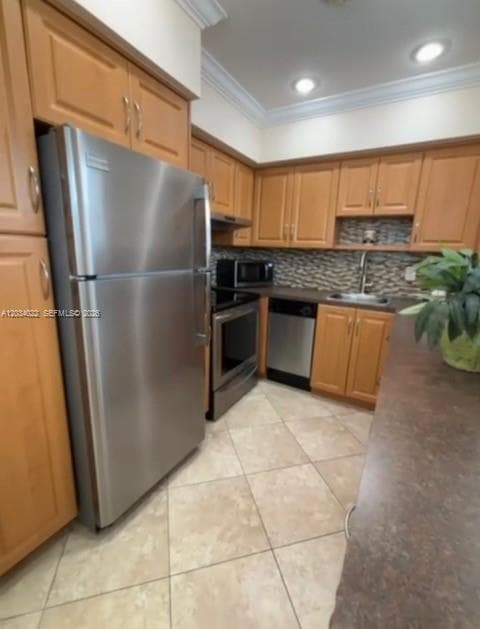 500 Layne Blvd # 20, Hallandale Beach, FL 33009 photo 3