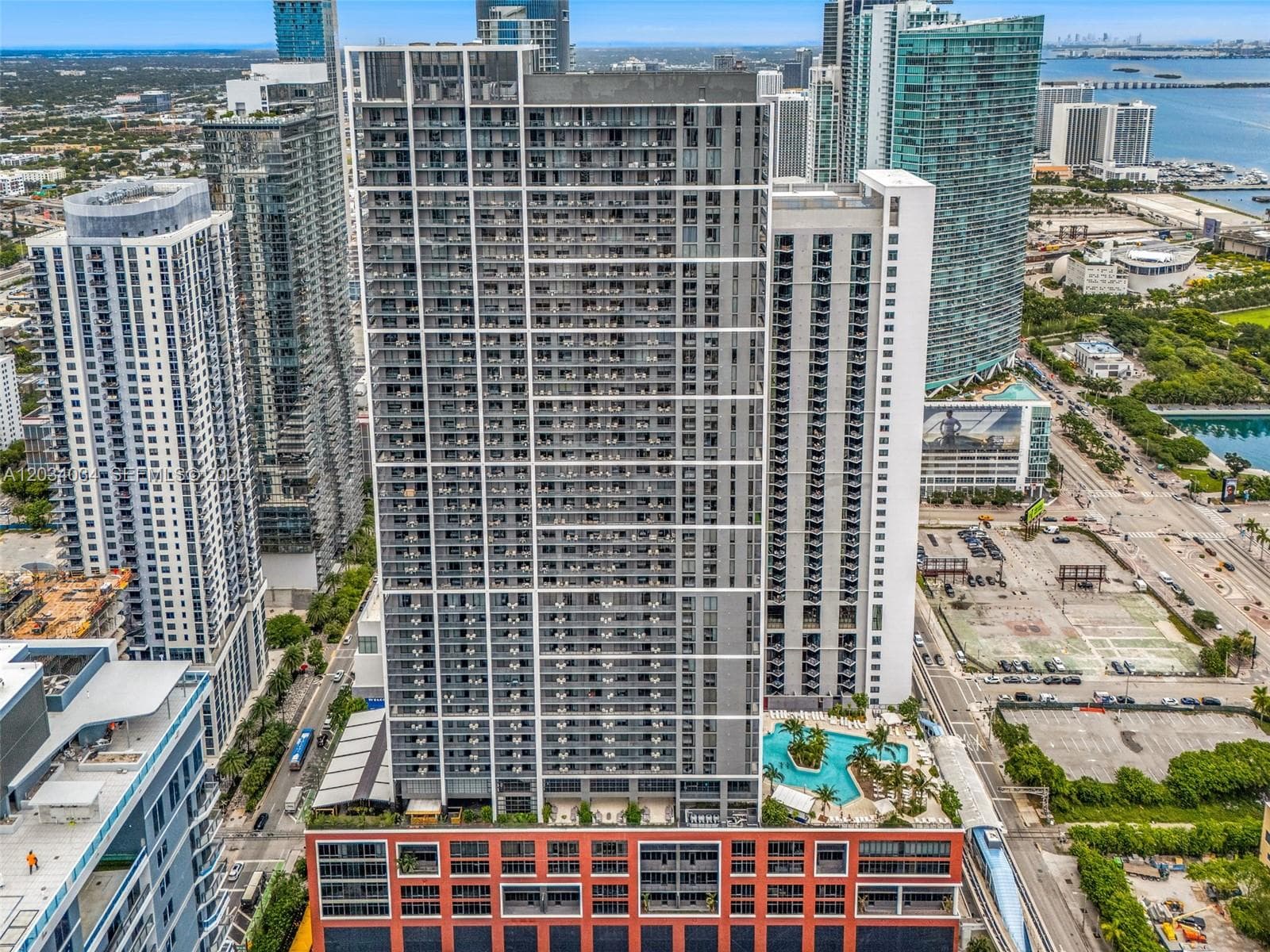 601 NE 1st Ave # LPH 4814, Miami, FL 33132 photo 3
