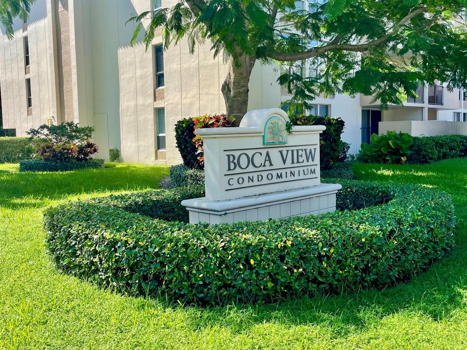 1000 Spanish River Road # 2n, Boca Raton, FL 33432 photo 2