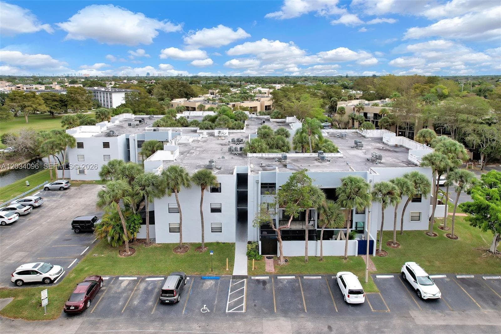 10825 SW 112th Ave # 216, Miami, FL 33176 photo 2