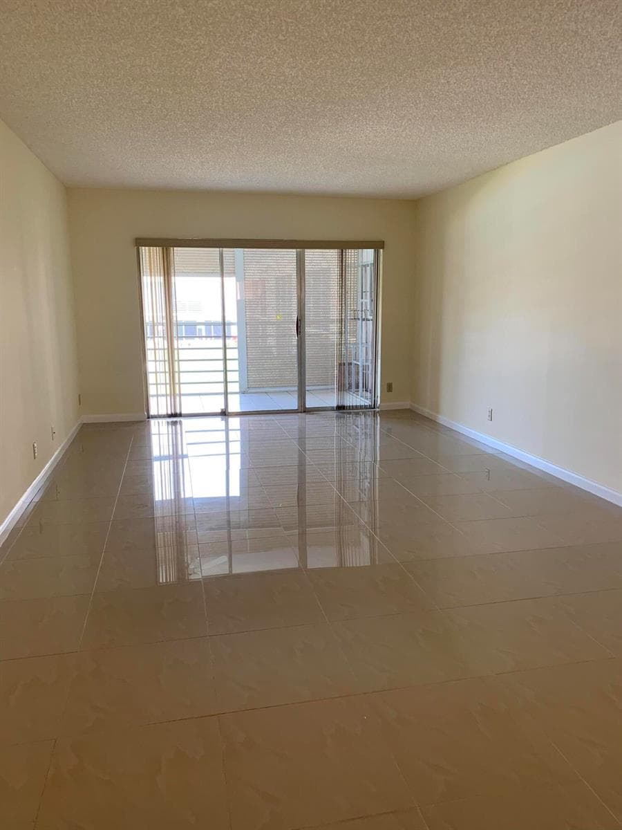 3212 Strawflower Way # 204, Lake Worth, FL 33467 photo 3